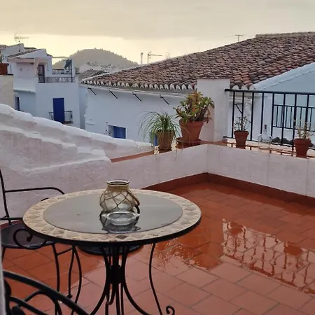 La Casa De Abuela Con Bano Compartido En El Casco Historico De 