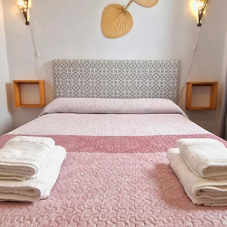 La Casa De Abuela Con Bano Compartido En El Casco Historico De 
